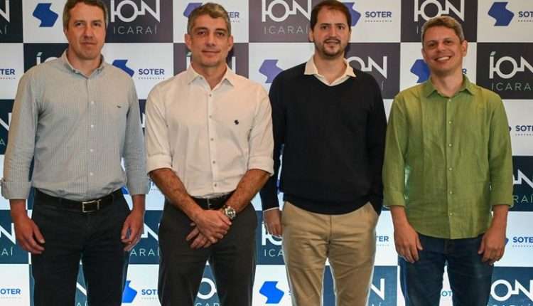 Leonardo Poerner (Diretor financeiro) , Julio Kezem (Vice-Presidente e sócio), Rodrigo Pecly (Diretor comercial) e José Americano Neto (Diretor de Engenharia)